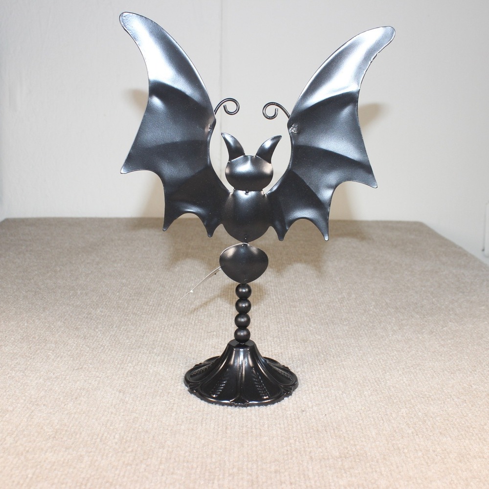 Black Metal Bat Figurine Halloween Decor Gothic Tabletop Pedestal Stand 12.5"